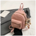 Rosa Mini-Rucksack aus Wildleder-Optik mit goldenen Details und Schaf-Anhänger - Mit Anhänger / Rosa