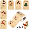 Rotolo di 300 etichette natalizie in carta kraft con renne e alberi per decorazioni - Elementi Natalizi Classici (Z123) / 300 Pezzi/Rotolo