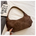 Dunkelbraune Hobo-Tasche aus Wildleder mit weißen Ziernähten und goldenem Reißverschluss - Braun