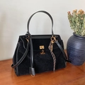Bolso de hombro retro negro mate con cierre de rosca dorado y correa - Sin colgante / Negro