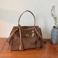 Bolso de hombro en ante marrón con cierre dorado y detalle de correa trenzada para mujer - Sin colgante / Marrón