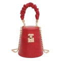 Rode cilindrische handtas met krokodillenprint, gouden ketting en metalen druksluiting - Rood