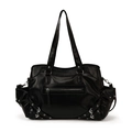 Grande borsa tote nera in pelle PU lucida con occhielli in metallo e borchie argento - Nero