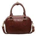 Braune Boston Tasche aus Kunstleder mit goldenen Beschlägen und Retro-Schultergurt - Dunkelbraun