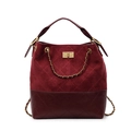 Bolso tipo cubo burdeos en gamuza y cuero acolchado con cadena dorada elegante - Burdeos