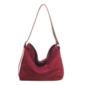 Sac fourre-tout tendance en daim bordeaux avec bandoulière réglable et grande capacité - Rouge
