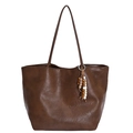 Grande borsa tote marrone scuro testurizzata con charm etnico con perline in legno - Con Ciondolo / Marrone