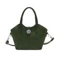 Bolso cubo verde oscuro con apertura ondulada y cierre de metal sobre fondo blanco - Verde