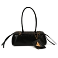 French retro black shoulder bag in wrinkled leather with a golden fashion charm - Large / Black
