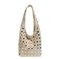Beige Schultertasche aus Wildleder mit silbernen Nieten im Punk-Stil und Sichelform - Khaki