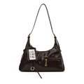 Borsa sottobraccio in pelle cerata marrone con texture lucida e dettagli dorati - Marrone