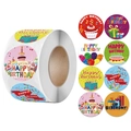 Rol van 500 Happy Birthday stickers met kleurrijke cupcake, cadeau en ballon ontwerpen - 500 Stuks/Verpakking (25mm) / Kleurrijk