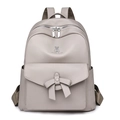 Beigefarbener Damen-Rucksack aus weichem PU mit Schleifen-Design und Hasen-Logo - Khaki