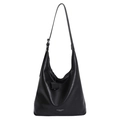 Grande borsa tote vintage in pelle martellata nera con tracolla su sfondo bianco - Nero