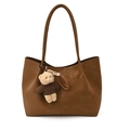 Borsa tote marrone in finta pelle scamosciata capiente con ciondolo a forma di orso - Con Ciondolo / Marrone