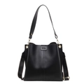 Klassische schwarze Vintage Eimertasche aus Leder mit breitem Gurt und Metallbeschlag - Schwarz