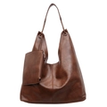 Sac hobo vintage marron en simili cuir avec pochette assortie et large bandoulière - Marron