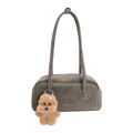 Sac à bandoulière en similicuir gris-vert avec coutures blanches et breloque - Avec Pendentif / Vert