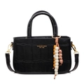 Borsa a mano nera a stampa coccodrillo con finiture dorate e ciondolo di perline chic - Con Ciondolo / Nero