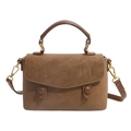 Sac bandoulière marron en similicuir avec texture et boucles métalliques dorées - Marron