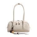 Borsa sottobraccio bianco crema minimalista in pelle con ciondolo a nappa etnica - Con Ornamento / Bianco
