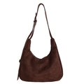 Dunkelbraune Hobo-Tasche aus Wildlederimitat mit verstellbarem Gurt und Halbmondform - Braun