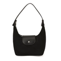 Schwarze Wildleder Handtasche mit Lederklappe und metallischer Silberschnalle - Schwarz