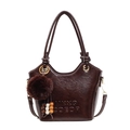 Borsa a secchiello retrò marrone scuro minimalista con finitura lucida e ciondolo - Con Ciondolo / caffè