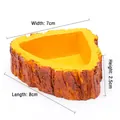 Vue détaillée du bol d'eau pour reptiles avec texture écorce et intérieur orange vif - Brun Naturel (T306)