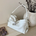 Sac cabas crème en cuir texturé avec boucles latérales et détails en métal argenté poli - Taille unique / Blanc