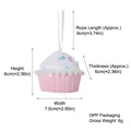 Ornement cupcake de Noël rose avec crème blanche et décorations de paillettes colorées - Cupcake Rose