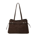 Bolso tote de ante marrón oscuro con costuras blancas de contraste y hebillas plata - café