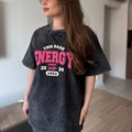 Oversize-T-Shirt in Vintage-Waschung Schwarz mit Energy 2024 Print und lockerem Sitz - M / Gewaschenes Schwarz