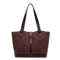 Bolso tote retro marrón chocolate de gamuza con ribetes de cuero y cierre dorado - café