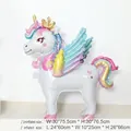 Stehender 3D Einhorn Folienballon mit Flügeln und Krone, Größe 60x25x66cm für Kinderfeste - 3D Stehendes Knopf Einhorn (Mit Papierkartenverpackung)