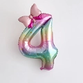 Regenbogen-Verlauf Zahl 4 Ballon, 40 Zoll, mit Sternenmuster und rosa Schleife - Zahl 4