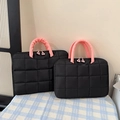 Sacoche d'ordinateur matelassée noire avec poignées roses rembourrées et zips originaux - Grand / Noir