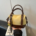 Sac polochon rétro en toile jaune et cuir marron avec breloque ours mignonne - Avec Pendentif / Kaki