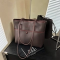 Sac fourre-tout en cuir texturé marron foncé avec de longues anses pour le bureau - Marron