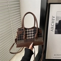 Retro emmertas met houndstooth-patroon en bruine lederen afwerking voor modieuze dames - Gemengde Splicing Geruite Stijl (Model 4)
