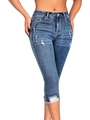 Detailansicht der Capri-Jeans mit Distressed-Effekten, Rissen und Fransensaum - S / Blau