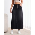 Langer schwarzer Jeansrock mit hoher Taille, Knopfleiste, Cargotaschen und Fransen - XL / Schwarz