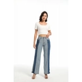 Jeans donna a vita bassa con patchwork a contrasto, orlo a vivo e vestibilità slim - S / Blu