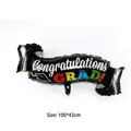 Palloncino laurea a forma di pergamena nera con testo Congratulations e tocco 100x43cm - Forma Striscione della Laurea
