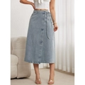 Eleganter hellblauer Wickelrock aus Denim in Midilänge mit Bindegürtel und A-Linie - XS / Hellblau