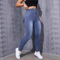 Jeans attillati a vita alta blu con chiusura a tre bottoni e vita con frange alla moda - XS / Azzurro