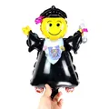 Globo de aluminio de graduación con cara sonriente y birrete negro con Good Luck - Mini Doctor de Pie