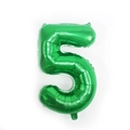 Vue détaillée du ballon numéro 5 en aluminium vert métallisé pour fête de dinosaures - 32 pouces / Nombre 5 (Vrac)