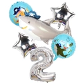 Set di palloncini squalo pirata con numero 2 argento e decorazioni a stella nautica - Set Squalo Pirata Numero 2
