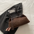 Sac à bandoulière léopard rétro en daim marron avec boucle métallique décorative - Café